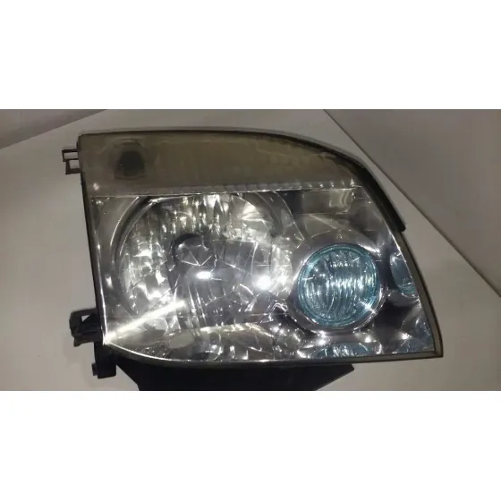 Faro Derecho para Nissan X-Trail (T30)