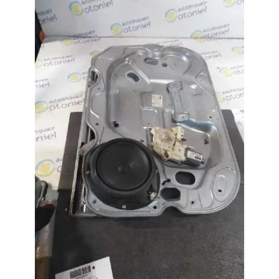 Elevalunas Delantero Izquierdo para Ford Focus Sportbreak (Cap)
