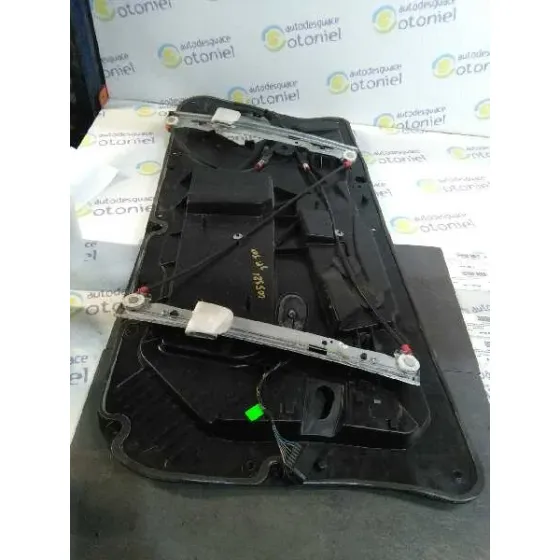 Elevalunas Delantero Izquierdo para Ford Fiesta (Cb1)