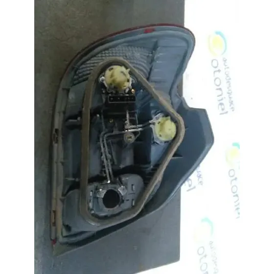 Piloto Trasero Derecho para Toyota Yaris (Ncp1/Nlp1/Scp1)