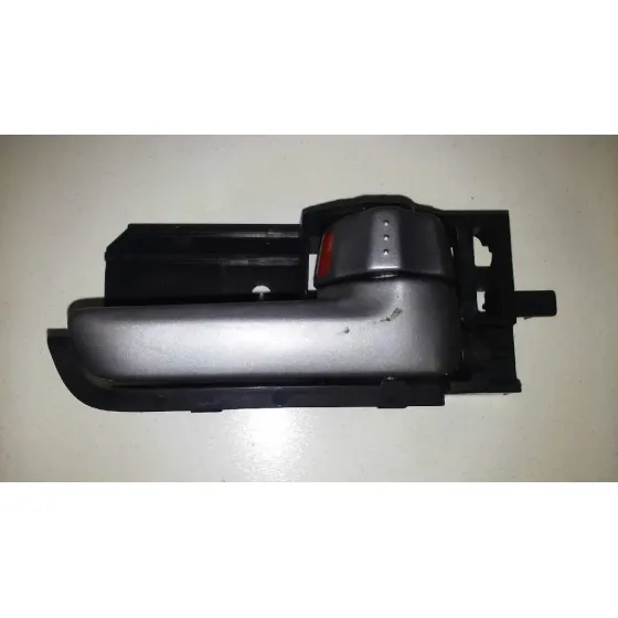 Maneta Interior Trasera Derecha para Suzuki Swift Berlina (Mz)