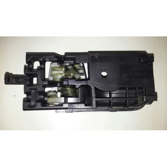 Maneta Interior Trasera Derecha para Suzuki Swift Berlina (Mz)