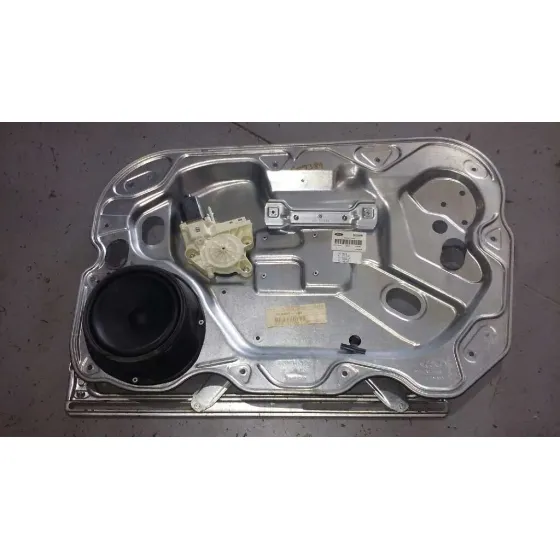 Elevalunas Delantero Derecho para Ford Focus Berlina (Cap)