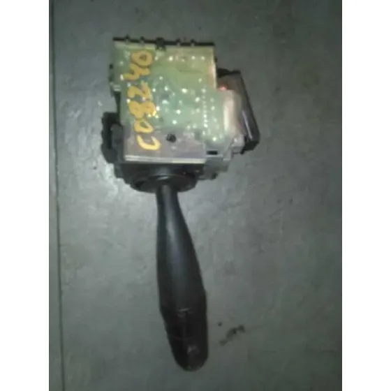 Mando Limpia para Toyota Corolla (E12)