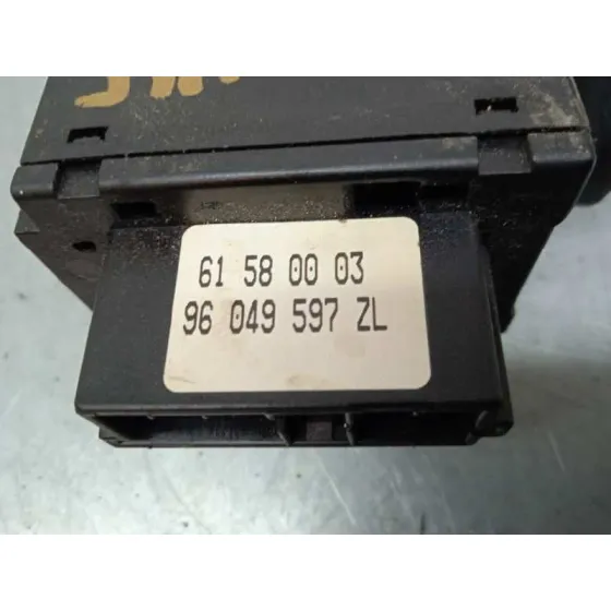Mando Limpia para Peugeot 106 (S2)