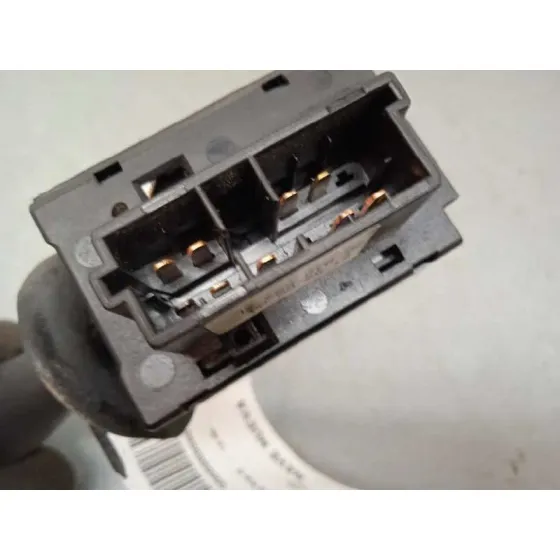Mando Limpia para Peugeot 106 (S2)