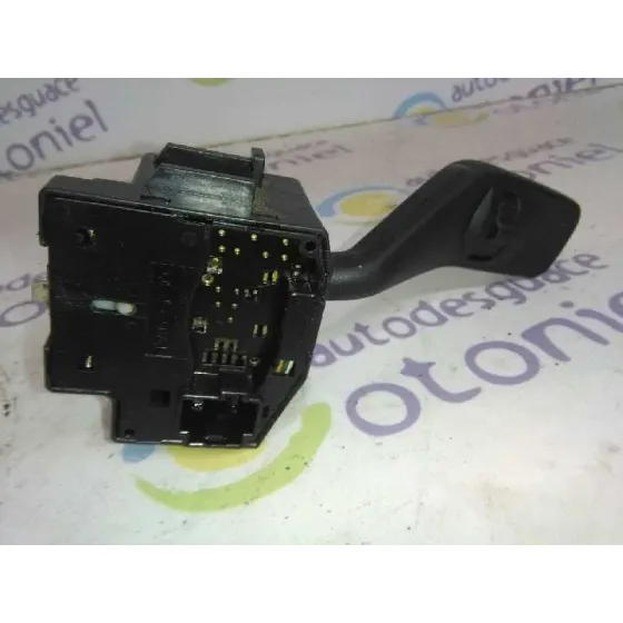 Mando Intermitentes para Ford Focus Berlina (Cap)