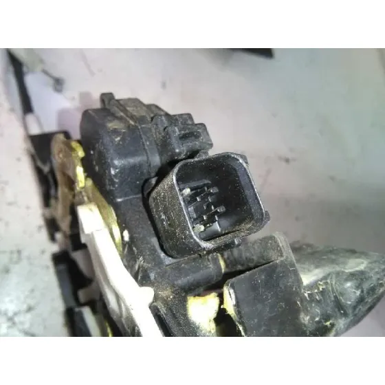 Cerradura Puerta Trasera Izquierda para Mitsubishi Colt Berlina 5 (Z30A)