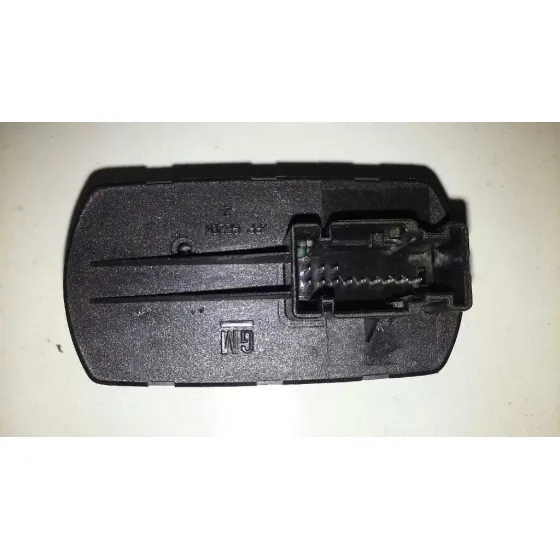 Mando Elevalunas Delantero Izquierdo para Opel Corsa D