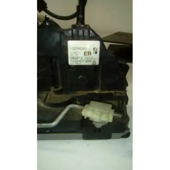 Cerradura Puerta Trasera Derecha para Opel Corsa D
