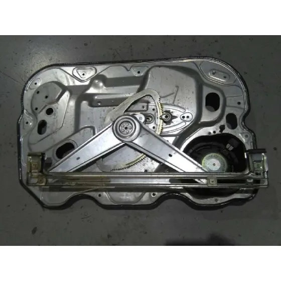 Elevalunas Delantero Derecho para Ford Focus Berlina (Cap)