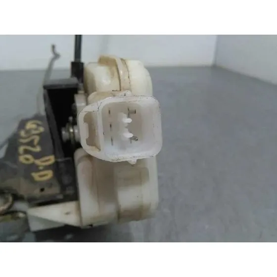 Cerradura Puerta Delantera Derecha para Mitsubishi Montero Pinin (H60/H70)