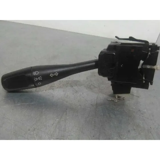 Mando Luces para Mitsubishi Montero Pinin (H60/H70)