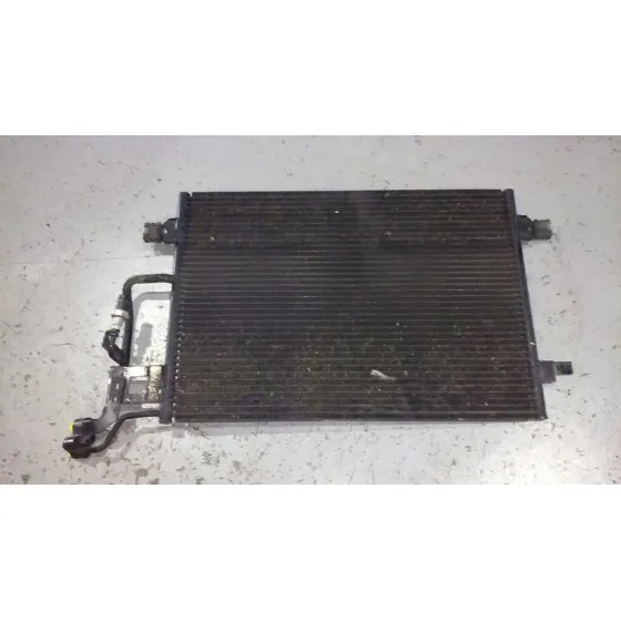 Condensador / Radiador Aire Acondicionado para Volkswagen Passat Berlina (3B3)
