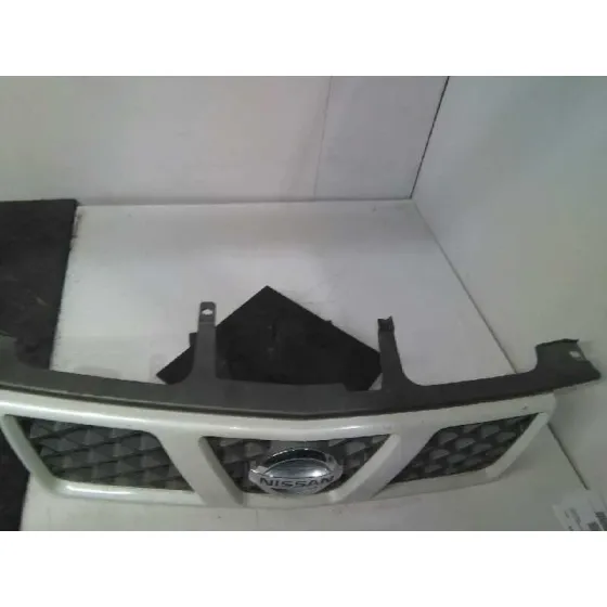 Rejilla Delantera para Nissan X-Trail (T30)