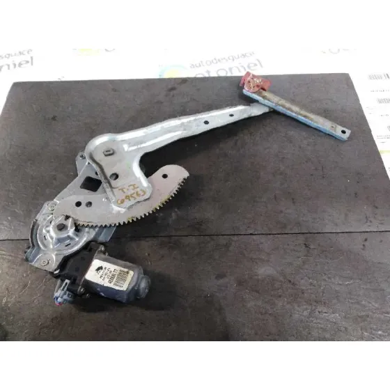 Elevalunas Trasero Izquierdo para Nissan Almera (N16/E)