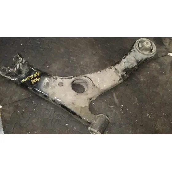 Brazo Suspension Inferior Delantero Derecho para Toyota Corolla Verso (R1)