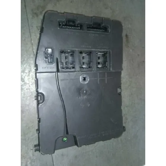Caja Reles / Fusibles para Renault Scenic Ii