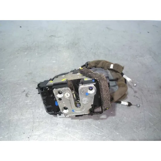 Cerradura Puerta Delantera Derecha para Nissan Note
