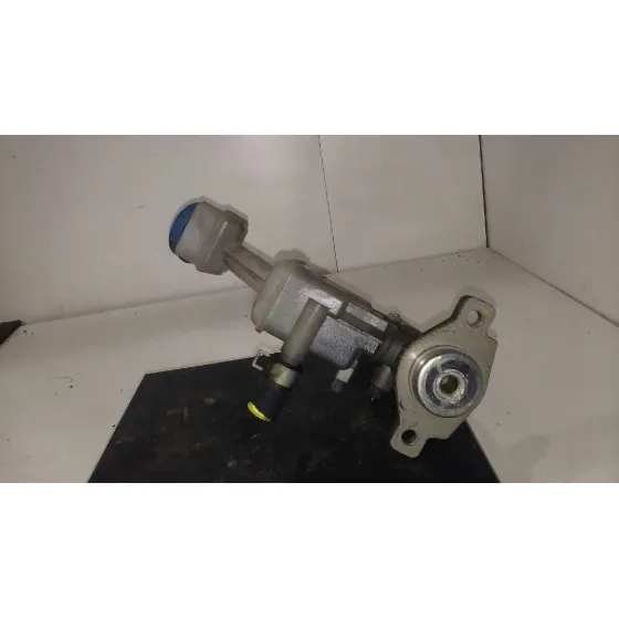 Bomba Freno para Nissan Primera Berlina (P12)