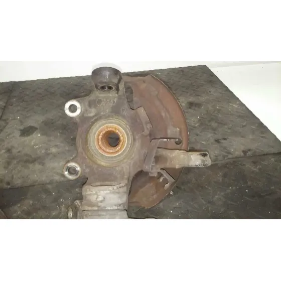 Mangueta Delantera Izquierda para Nissan Primera Berlina (P12)