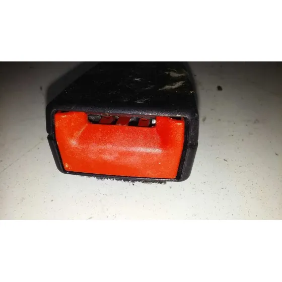 Enganche Cinturon para Ford Fiesta (Ccn)