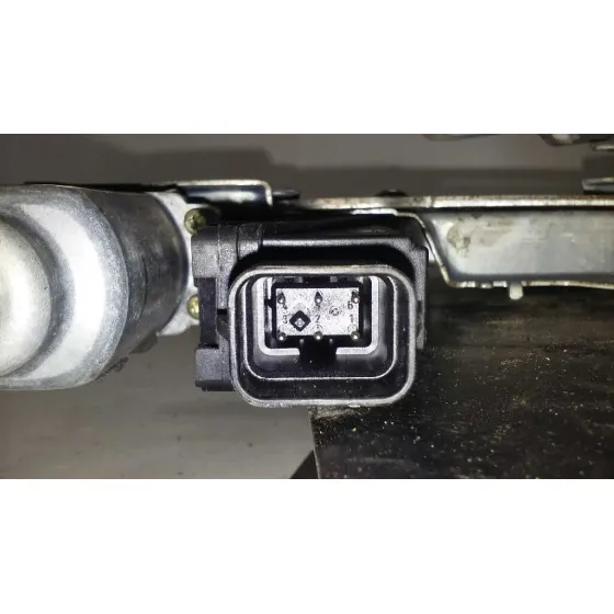 Elevalunas Delantero Izquierdo para Opel Corsa C