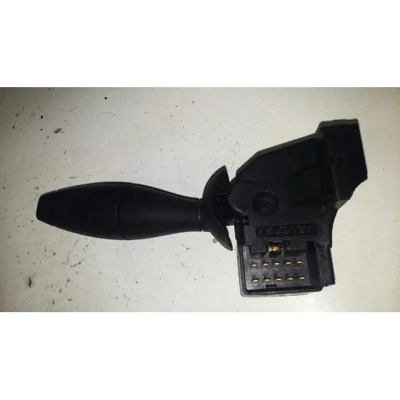 Mando Limpia para Ford Focus Berlina (Cak)