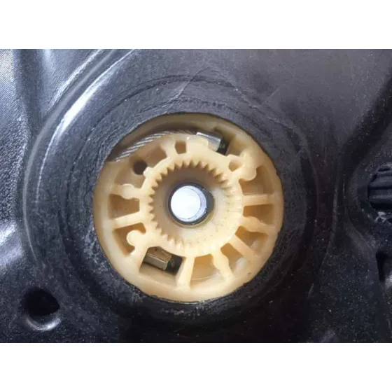 Elevalunas Trasero Derecho para Volkswagen Tiguan (5N2)