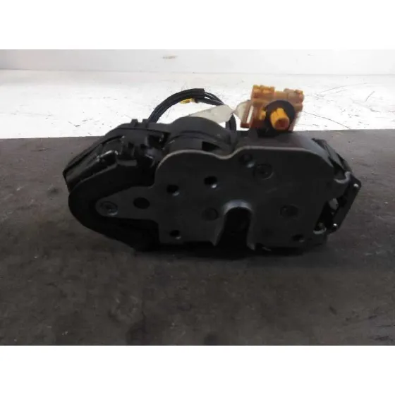 Cerradura Puerta Trasera Derecha para Opel Astra J Lim.
