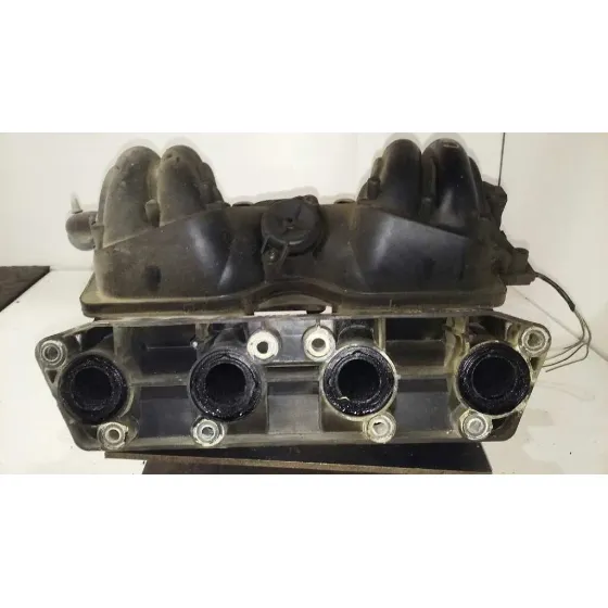 Colector Admision para Seat Cordoba Berlina (6K2)