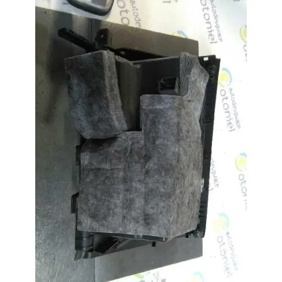 Guantera para Opel Astra J Lim.