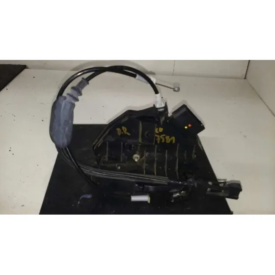 Cerradura Puerta Delantera Derecha para Ford Fiesta (Ccn)