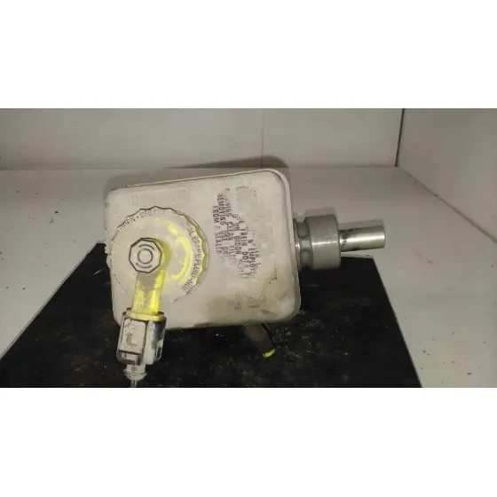 Bomba Freno para Skoda Octavia Berlina (1U2)