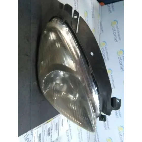 Faro Derecho para Citroën Xsara Picasso