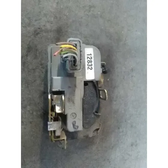 Cerradura Puerta Delantera Izquierda para Peugeot 206 Berlina