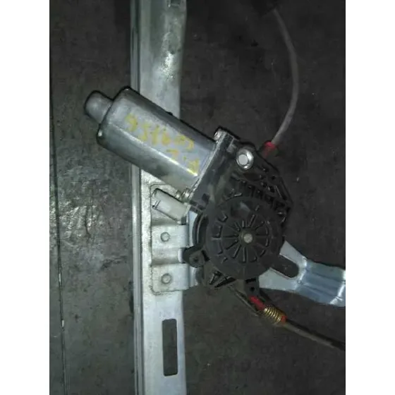 Elevalunas Delantero Izquierdo para Peugeot 206 Berlina