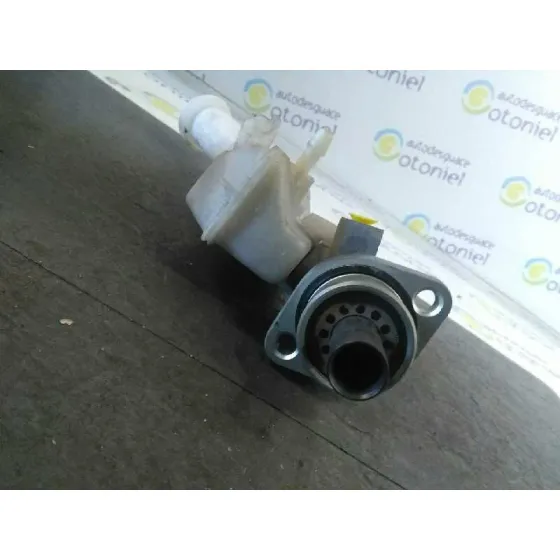 Bomba Freno para Nissan Micra (K12E)