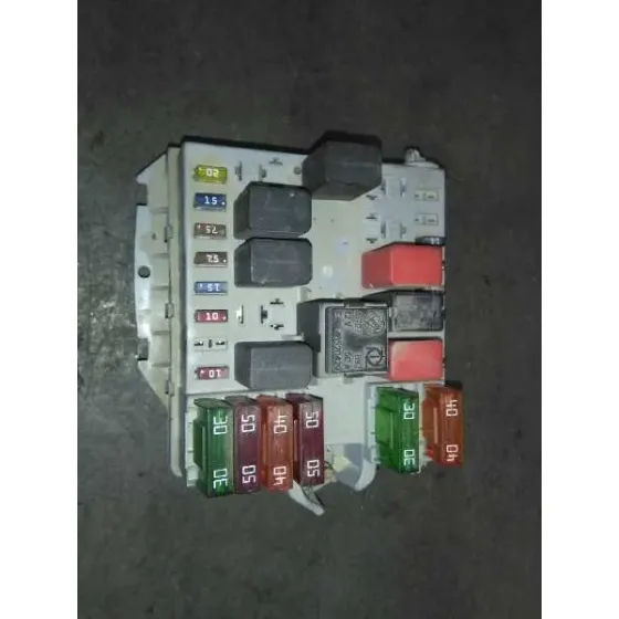 Caja Reles / Fusibles para Alfa Romeo 147 (190)