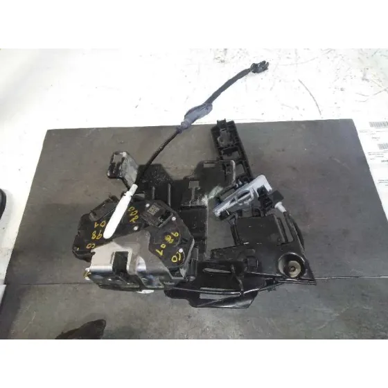 Cerradura Puerta Delantera Derecha para Ford Fiesta (Cb1)