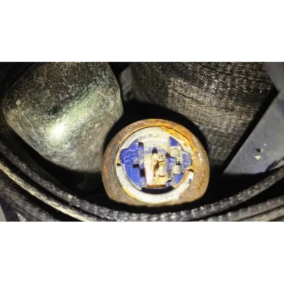 Pretensor Airbag Izquierdo para Audi A4 Berlina (8E)
