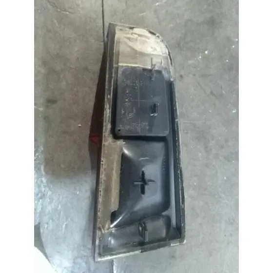 Piloto Trasero Izquierdo Interior para Fiat Punto Berlina (188)
