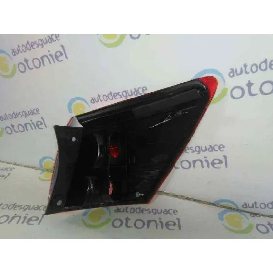 Piloto Trasero Izquierdo para Nissan Qashqai (J10)