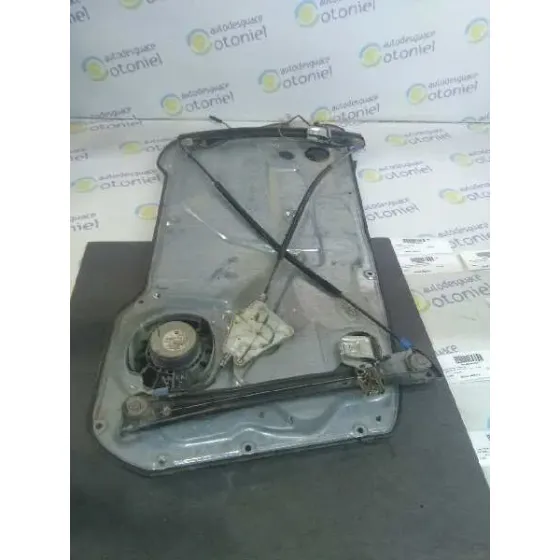 Elevalunas Delantero Derecho para Seat Ibiza (6L1)