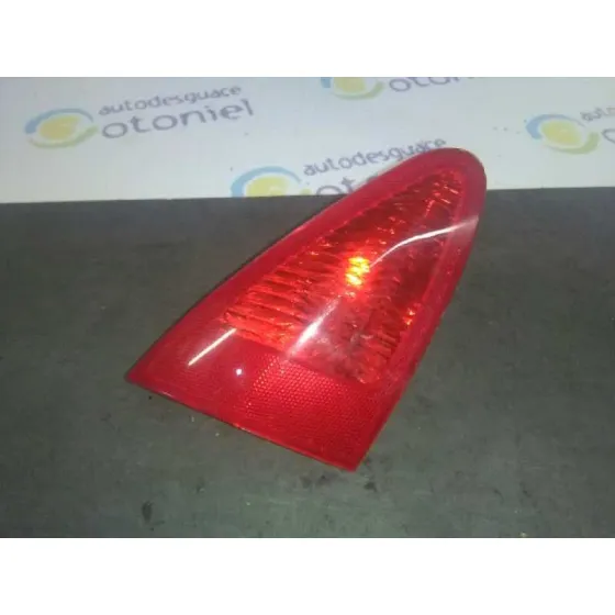 Piloto Trasero Izquierdo Interior para Alfa Romeo 147 (190)