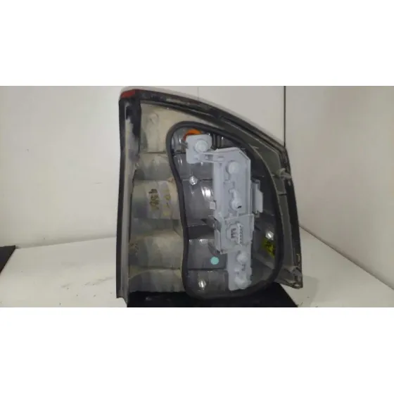 Piloto Trasero Izquierdo para Opel Vectra C Berlina