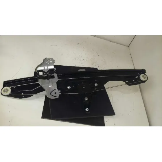 Elevalunas Delantero Derecho para Nissan Qashqai (J11)