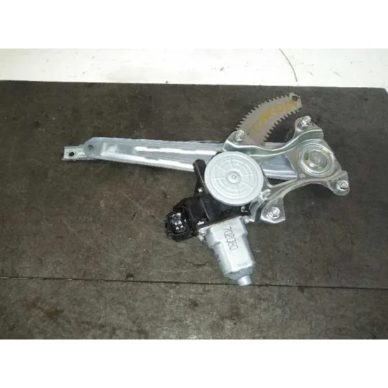 Elevalunas Trasero Derecho para Nissan Juke (F15)