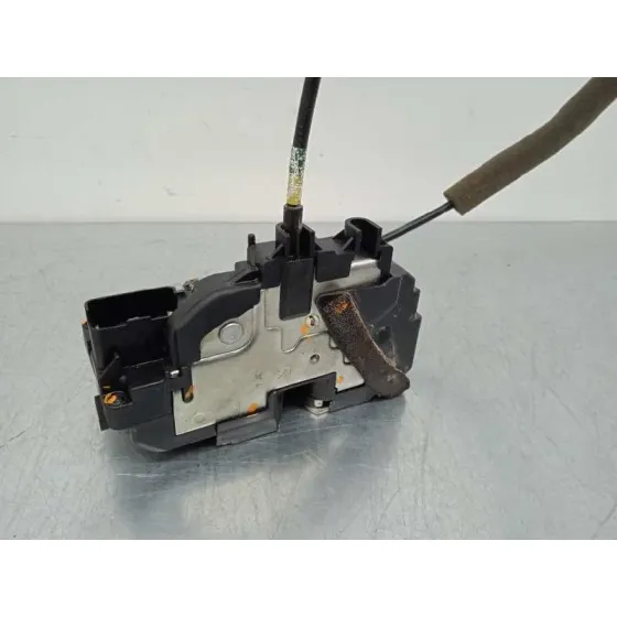 Cerradura Puerta Delantera Derecha para Nissan Pulsar (C13)