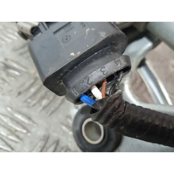 Motor Limpia Delantero para Nissan Pulsar (C13)